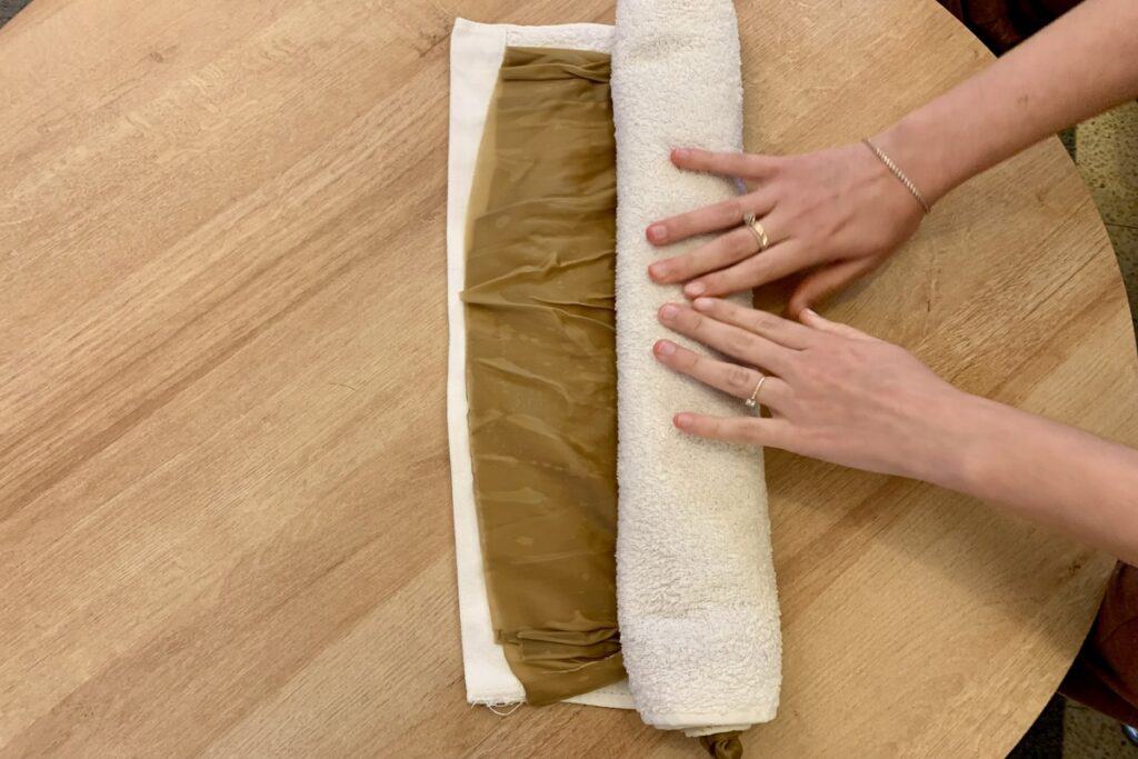 towel padding dry beige silk fabric